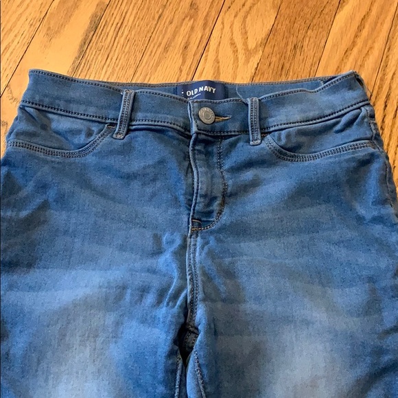 Old Navy light wash jeans - Picture 2 of 3